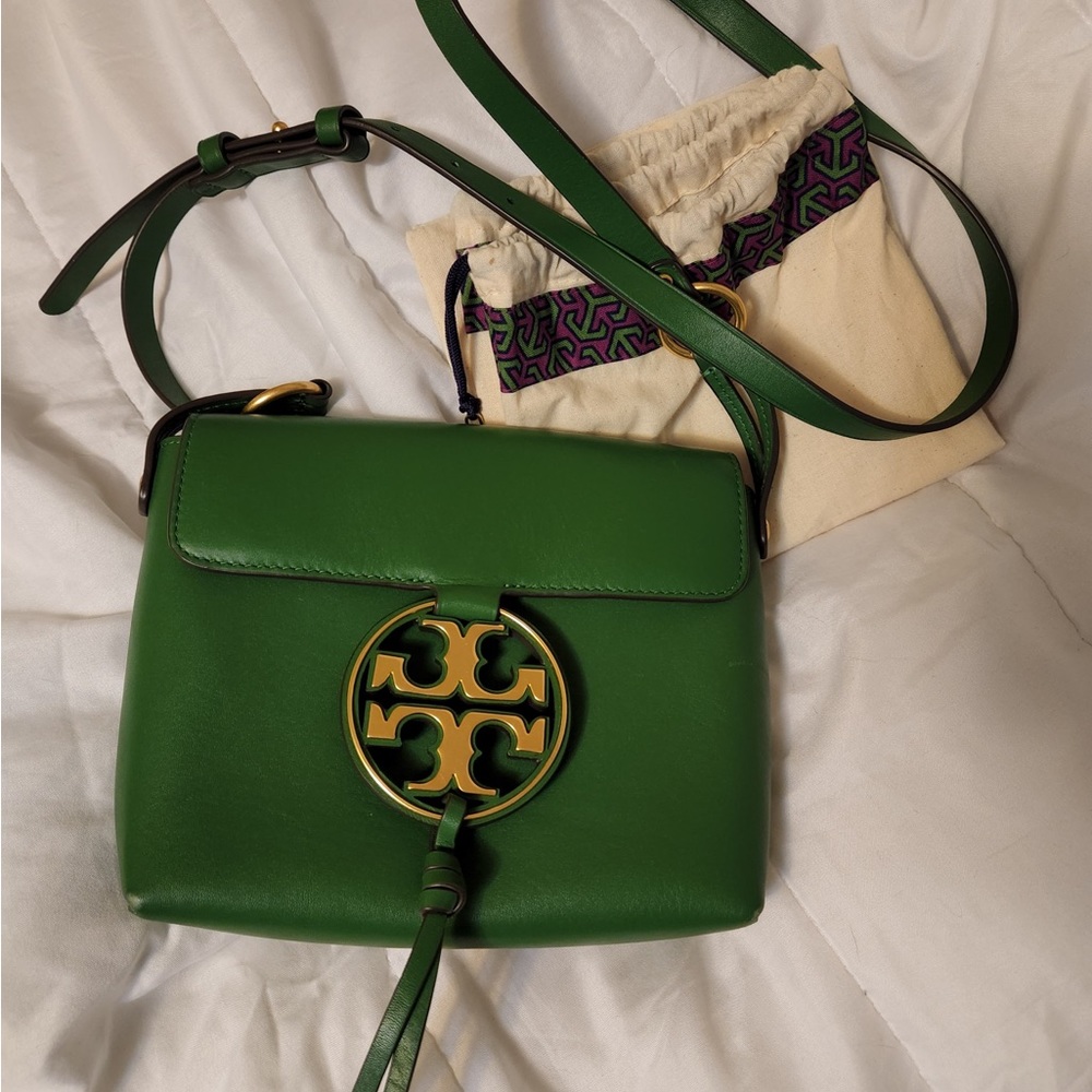 Tory Burch Miller crossbody with metal logo
